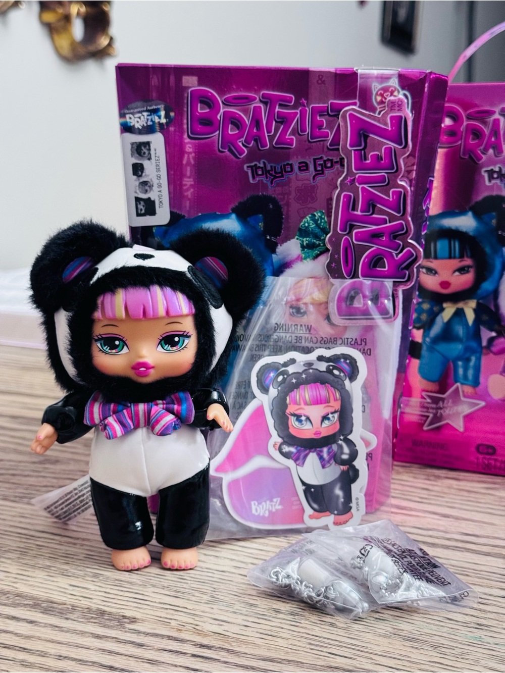 Bratz: Bratzies Tokyo A Go-Go Seriez - Fianna Plush Collectible Toy